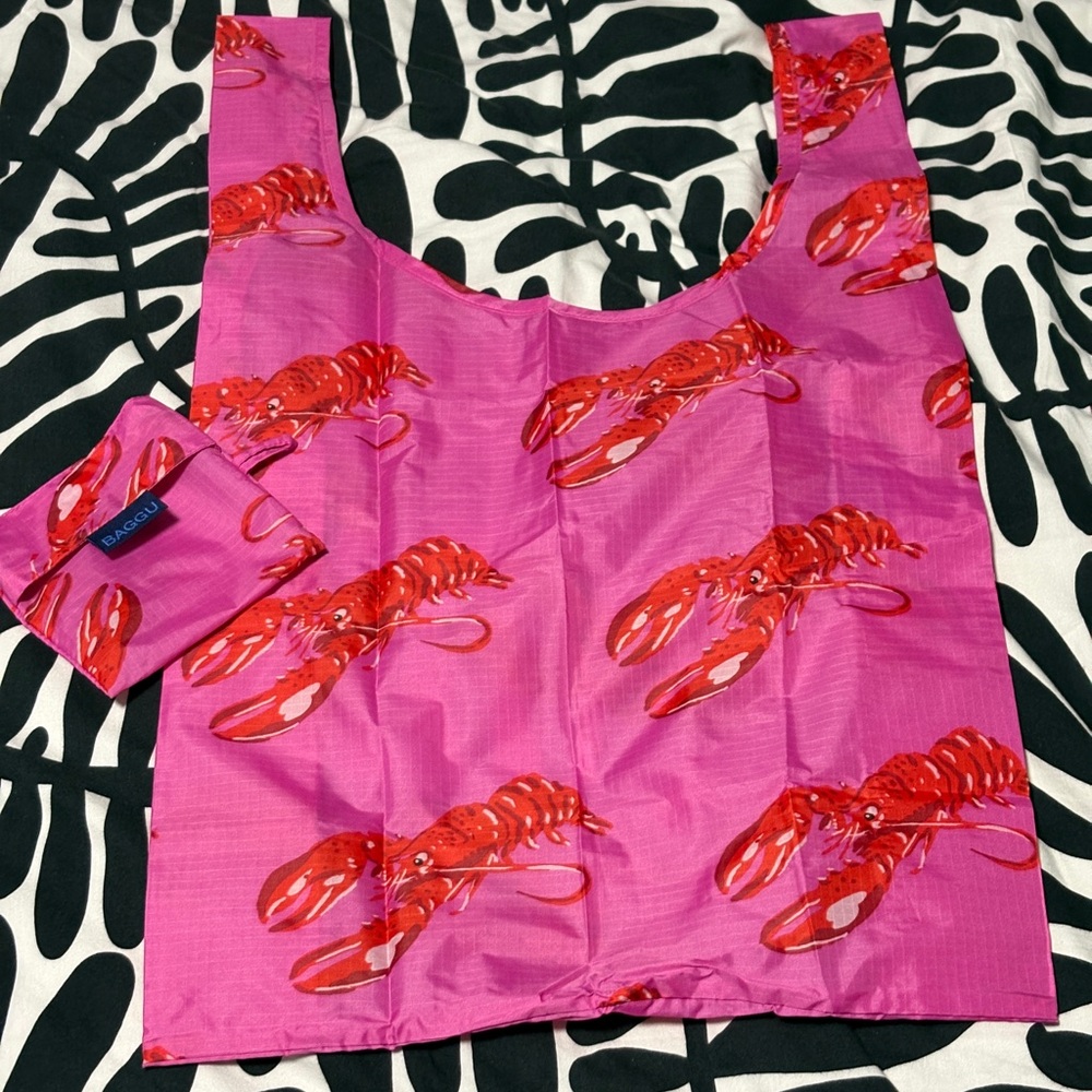 BAGGU Pink Lobster Reusable Bag 
Used in great condition.